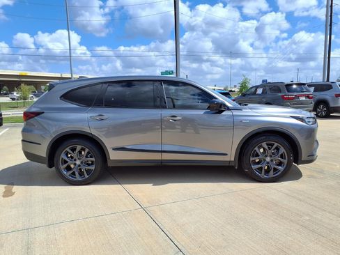 Used 2024 Acura MDX A-Spec image 8