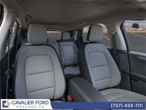 Used 2025 Ford Escape Active w/ Cold Weather Package image 10