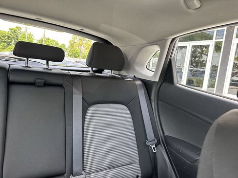 Used 2019 Hyundai Kona SEL FWD image 19