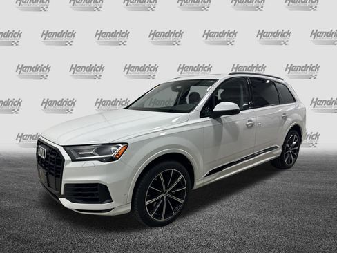 Used 2020 Audi Q7 3.0T Premium Plus image 5