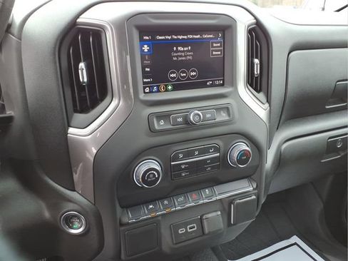 Used 2025 Chevrolet Silverado 1500 Custom w/ Turbomax Blackout Package AWD/4WD image 8