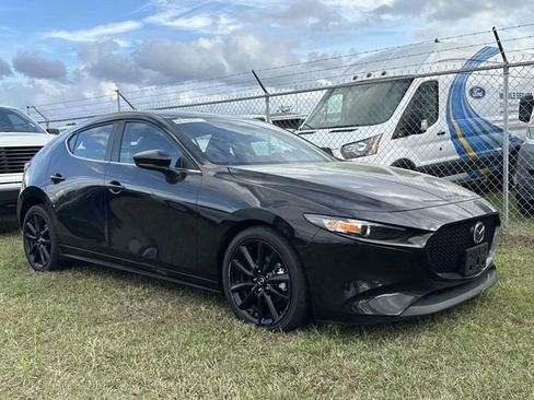 Used 2025 MAZDA MAZDA3 s Sport image 13