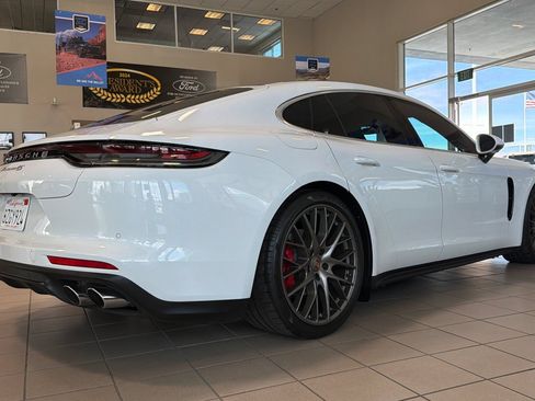Used 2021 Porsche Panamera 4S AWD/4WD image 4