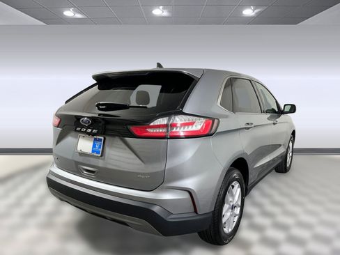 Used 2022 Ford Edge SEL image 7