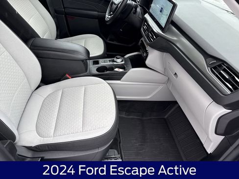 Used 2024 Ford Escape Active w/ Tech Pack #1 image 13
