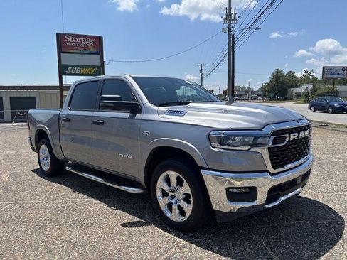 Used 2026 RAM 1500 Big Horn AWD/4WD image 7