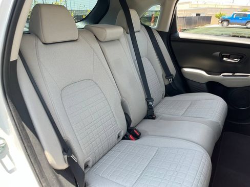 Certified 2025 Honda HR-V LX image 26