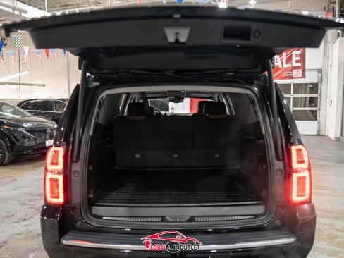 Used 2019 Chevrolet Suburban Premier w/ Premier Plus Edition image 51
