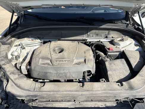 Used 2021 Volvo XC60 T5 Inscription w/ Advanced Package image 33