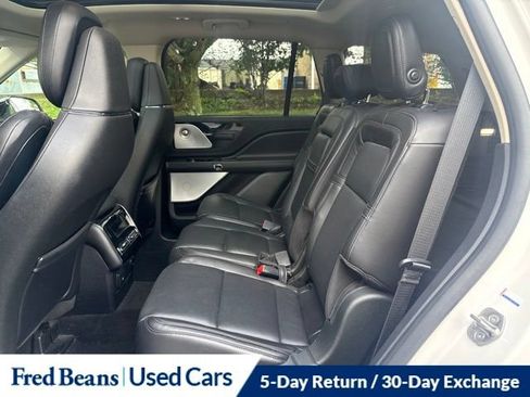 Used 2020 Lincoln Aviator Reserve w/ Equipment Group 202A AWD/4WD image 16