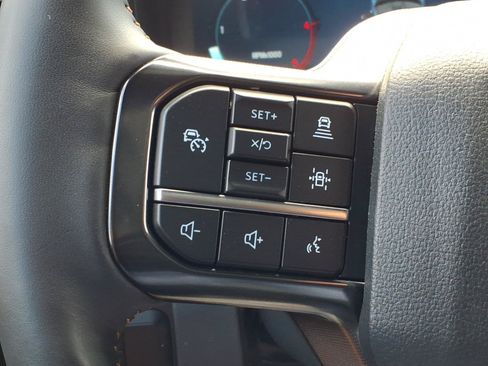 Used 2024 Ford F350 Platinum AWD/4WD image 29