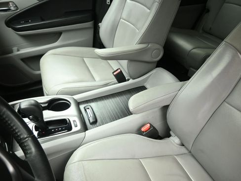Used 2016 Honda Pilot EX-L image 18