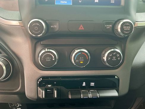 Used 2024 RAM 2500 Big Horn image 15