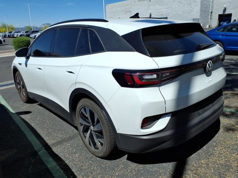 Certified 2023 Volkswagen ID.4 Pro image 2