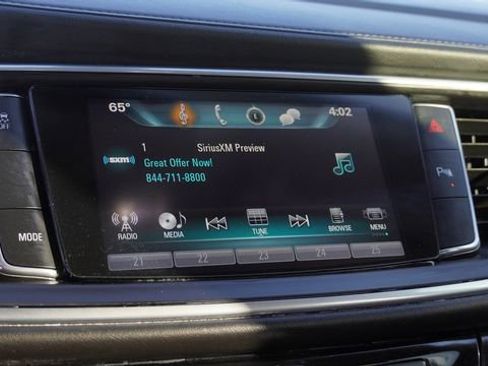 Used 2019 Buick Enclave Essence w/ LPO, Sport Appearance Package image 25