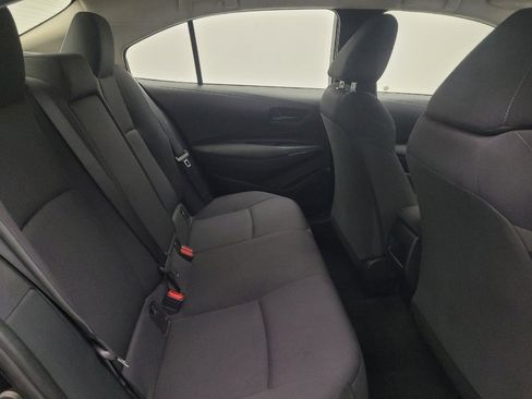 Used 2022 Toyota Corolla LE FWD image 19