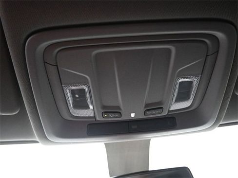 Used 2022 Chevrolet Silverado 2500 Custom w/ Custom Convenience Package image 20