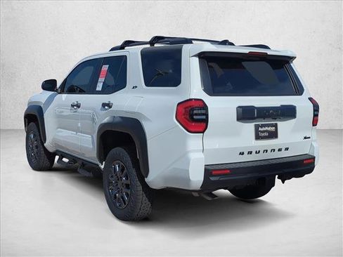 New 2025 Toyota 4Runner SR5 image 7