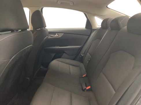 Used 2019 Kia Forte LXS image 18