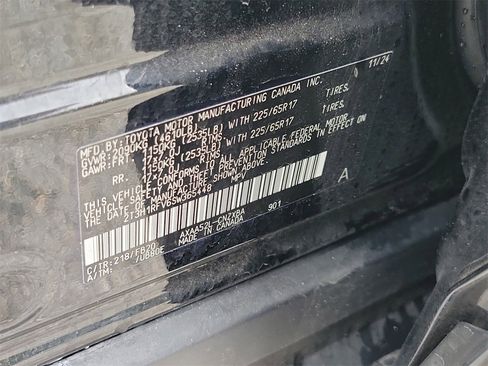 Used 2025 Toyota RAV4 LE image 31