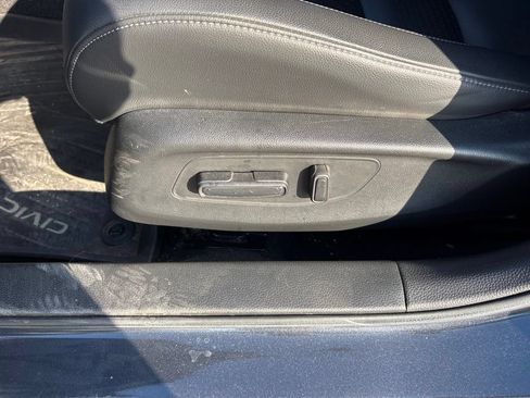 Used 2024 Honda Civic Touring image 17