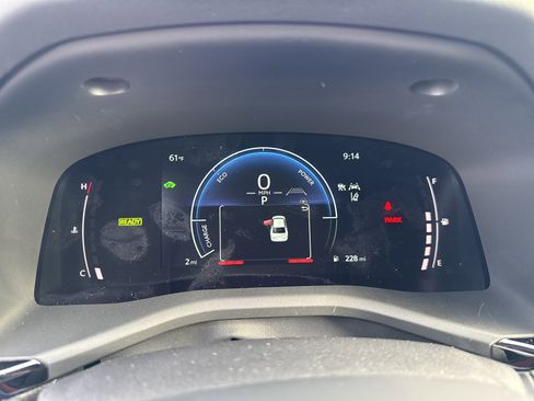 New 2025 Toyota Camry SE FWD image 17