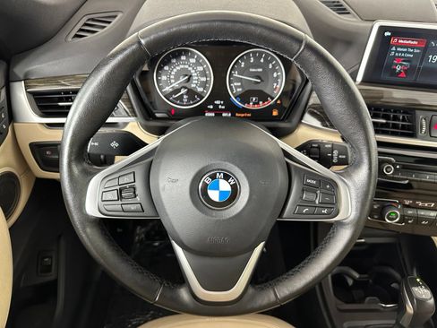 Used 2018 BMW X1 xDrive28i AWD/4WD image 9