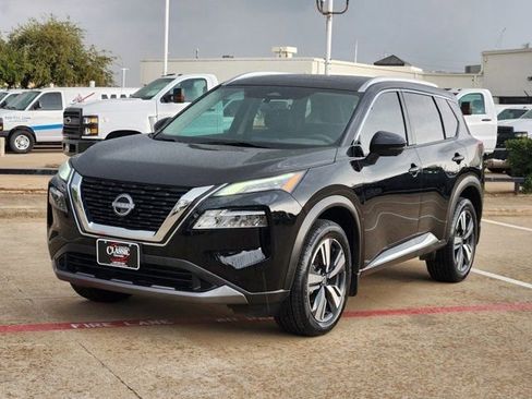 Used 2023 Nissan Rogue SL image 12