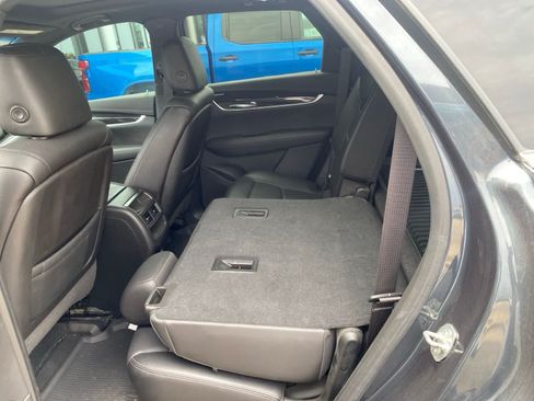Used 2020 Cadillac XT5 Premium Luxury FWD image 15