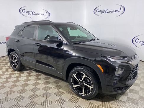 Certified 2021 Chevrolet TrailBlazer RS w/ Convenience Package AWD/4WD image 8