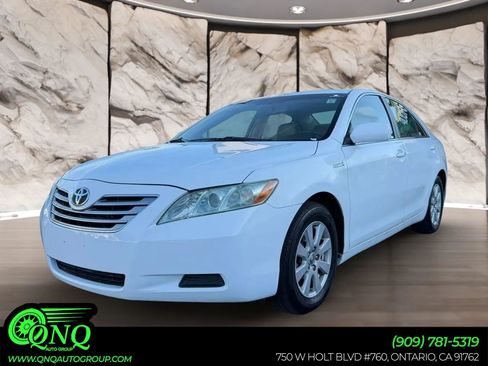 Used 2009 Toyota Camry Hybrid FWD image 1