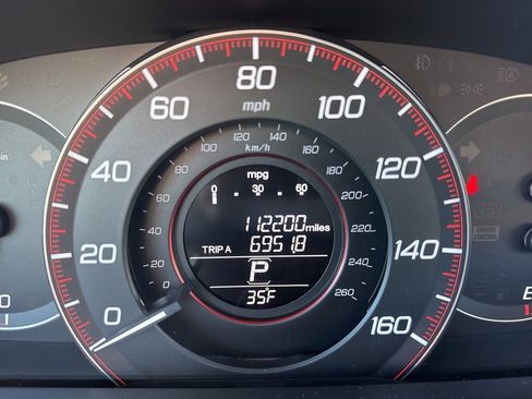 Used 2014 Honda Accord Sport image 28