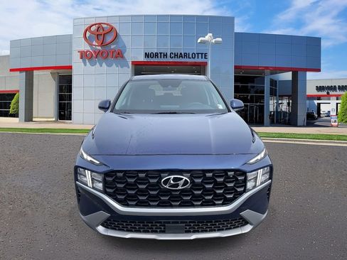 Used 2023 Hyundai Santa Fe SE image 4