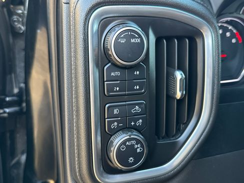 Used 2022 Chevrolet Silverado 1500 LT Trail Boss w/ Convenience Package II image 28