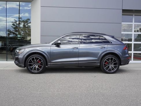 Used 2021 Audi Q8 Premium Plus w/ Premium Plus Package AWD/4WD image 8