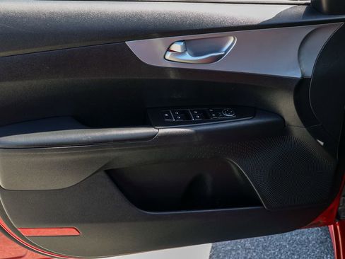 Used 2024 Kia Forte LXS image 22