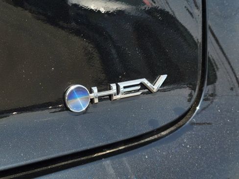 New 2026 Toyota Prius XLE FWD image 21