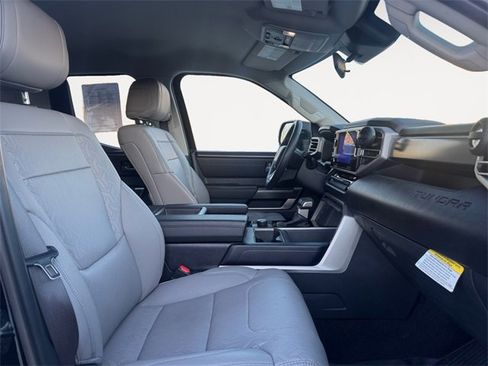Used 2024 Toyota Tundra SR5 image 15