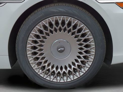 Used 2022 Genesis G90 5.0 Ultimate image 10