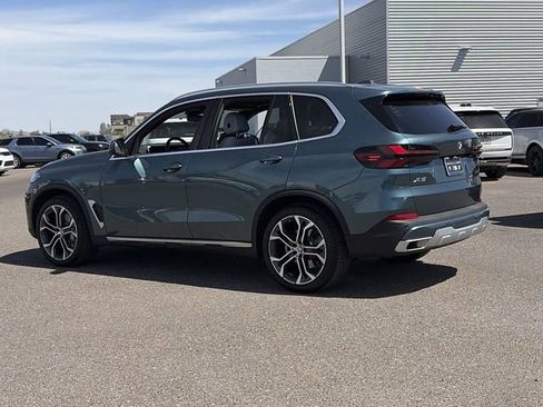 Used 2026 BMW X5 xDrive40i w/ Premium Package AWD/4WD image 8