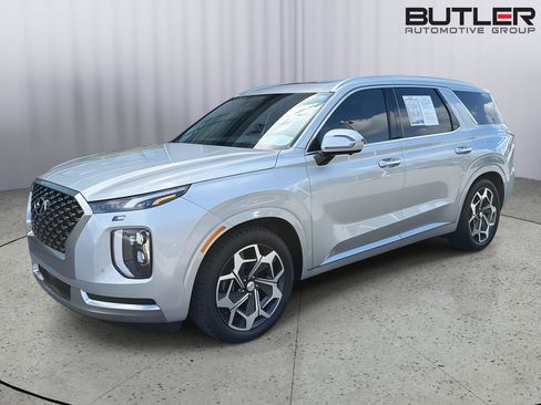 Used 2022 Hyundai Palisade Calligraphy w/ Cargo Package FWD image 1