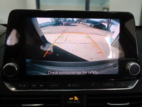 Used 2019 Nissan Altima 2.5 SR image 19