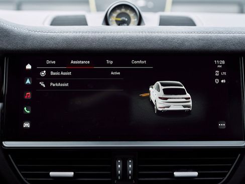 Used 2022 Porsche Cayenne Turbo GT image 74