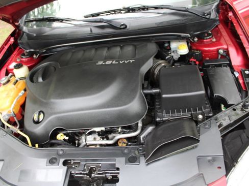 Used 2013 Chrysler 200 Touring image 36