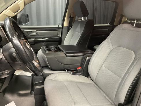 Used 2020 RAM 1500 Big Horn AWD/4WD image 12