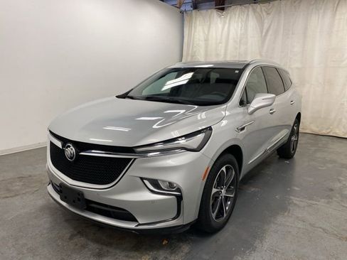 Certified 2022 Buick Enclave Essence w/ Experience Buick Package image 3