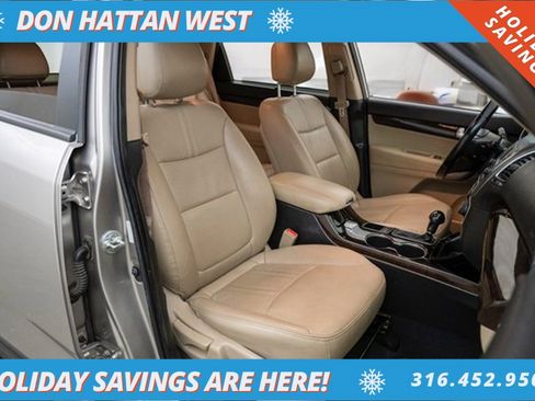 Used 2014 Kia Sorento EX image 31