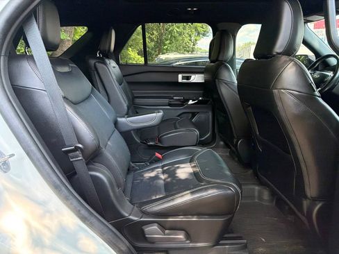 Used 2023 Ford Explorer ST w/ Equipment Group 401A AWD/4WD image 6