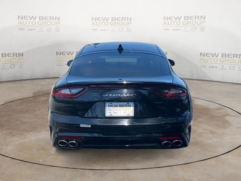 Used 2021 Kia Stinger GT RWD image 4