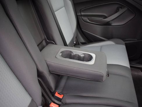 Used 2018 Ford Escape SE FWD image 30
